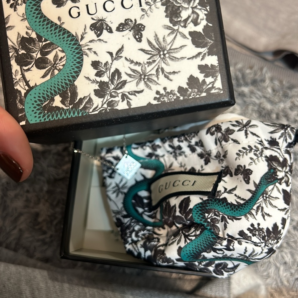 Gucci necklace - Picture 3 of 3